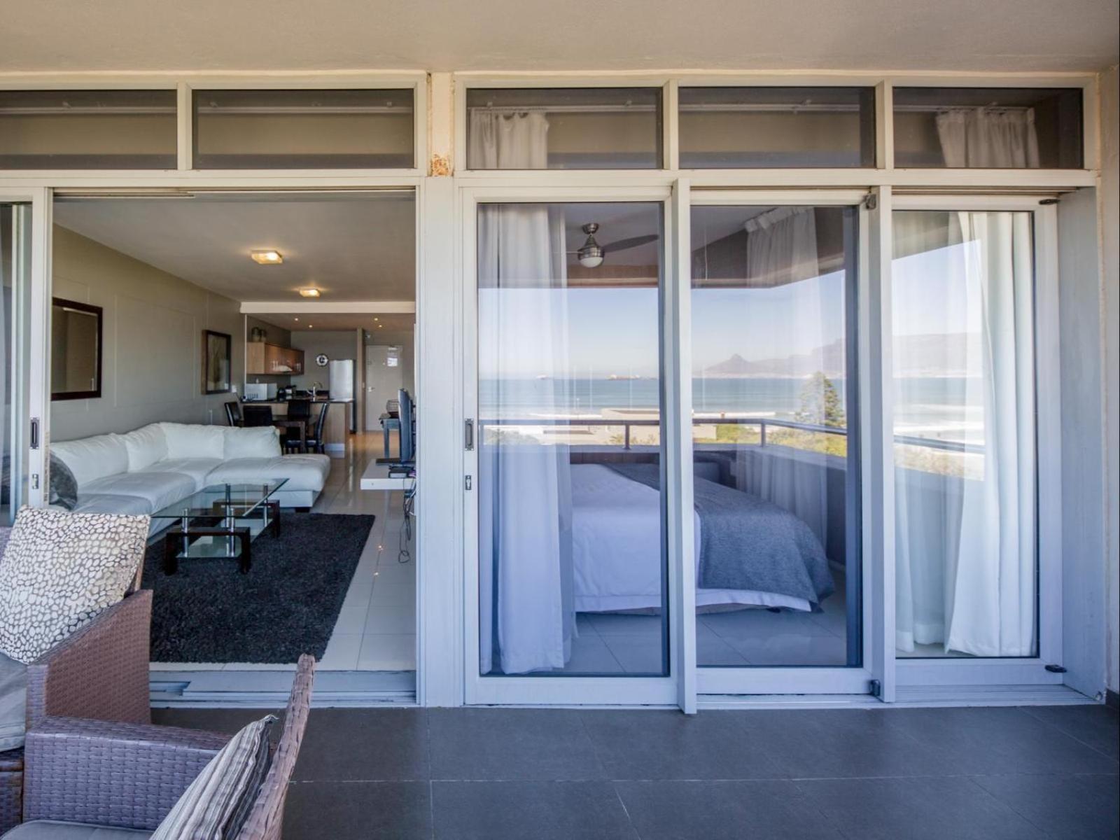 Infinity Self Catering Apartments Bloubergstrand Habitación foto